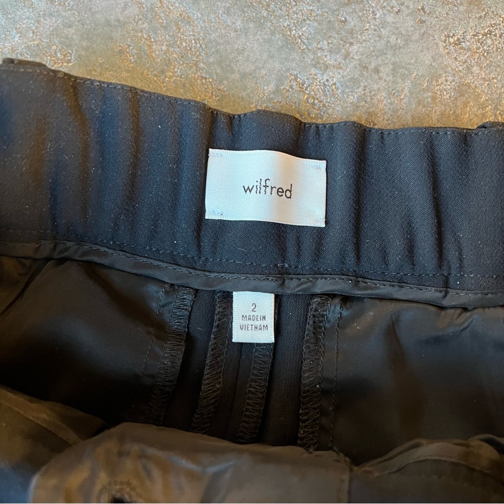 Wilfred Black Pleaded Trousers Size 2 - Picture 7 of 14
